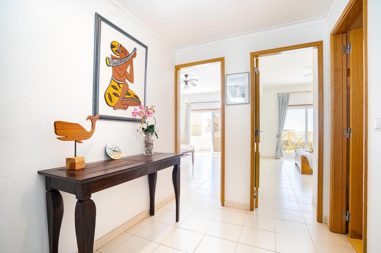 Sra Da Rocha By Umbral Apartment